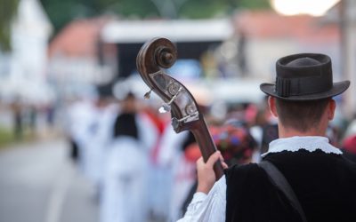 Poziv za iskaz interesa za prodaju u sklopu festivala „Zlatne žice Slavonije“ Požega 2022. – Drvene kućice